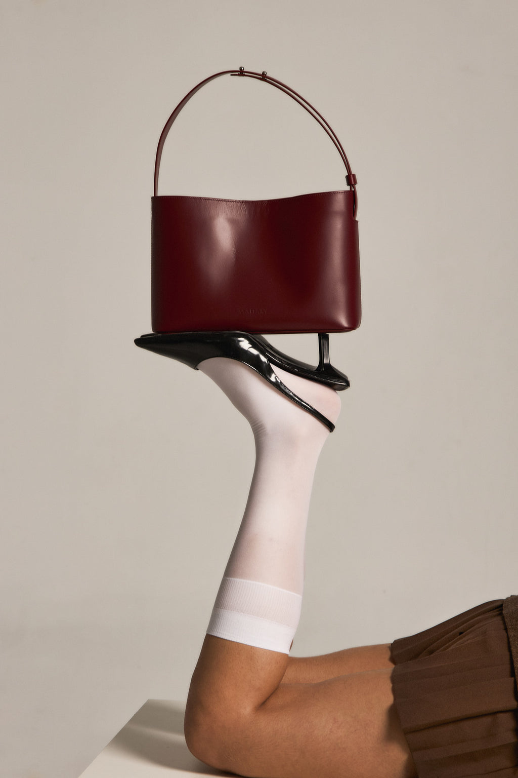 Madam Eloa Escarlata