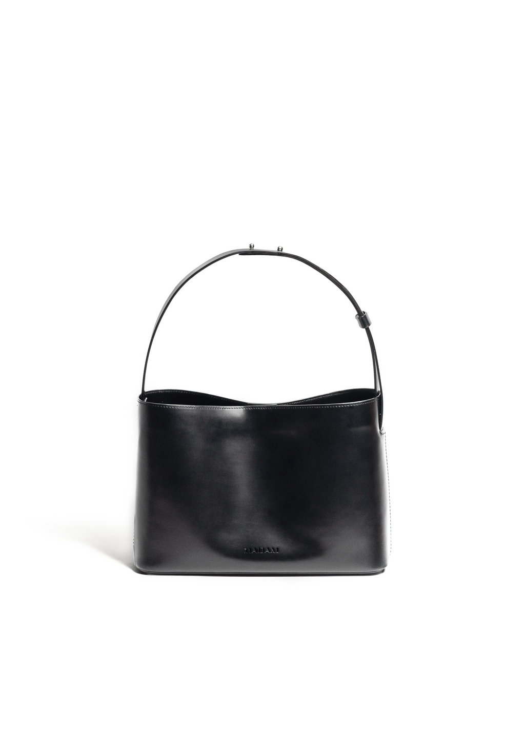 Madam Eloa Black Matte